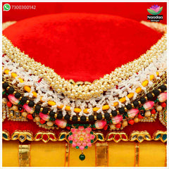 Niyam Gaadi Haar - 8 Inch Gaadi Ji