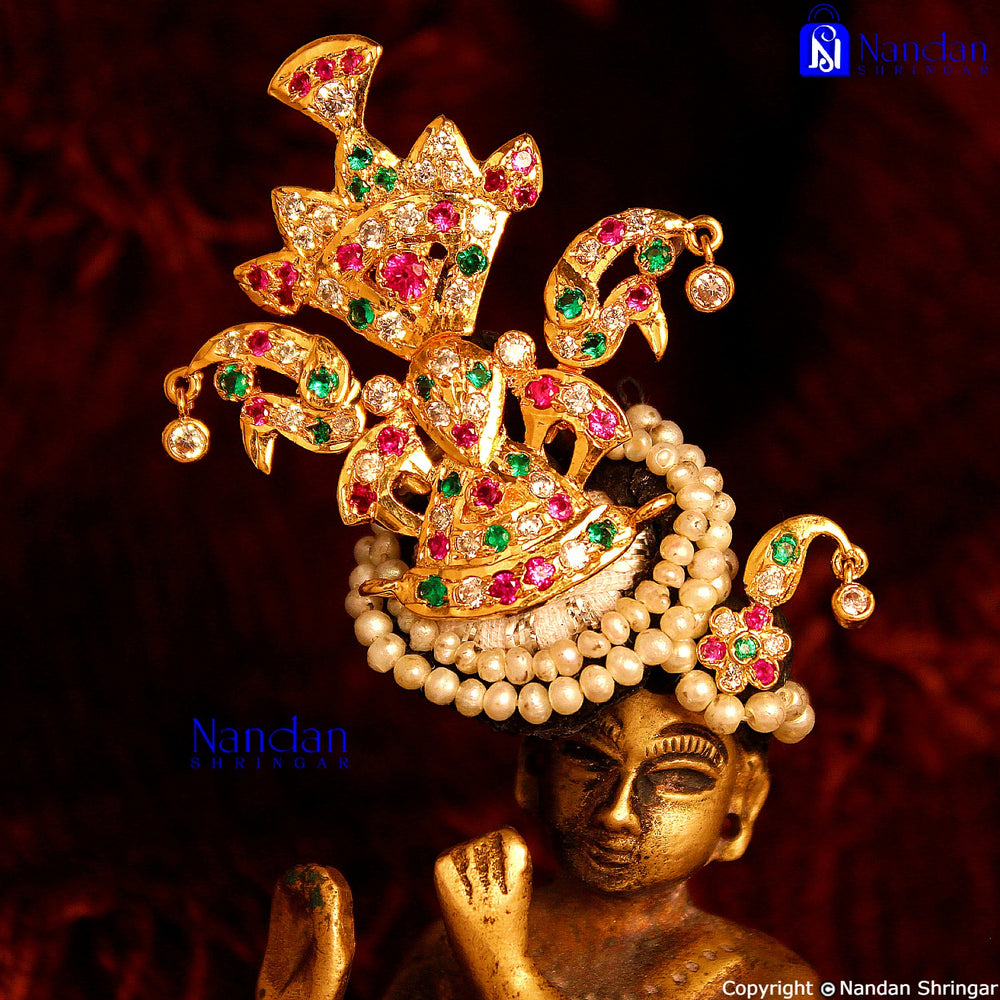 Tipara Folding Silver Nandan Shringar by Milma, 4-in-1 traditional jewelry piece with intricate silver design and folding feature.