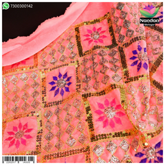 Makhmal Pe Bharat Kaam Ka Vastra - Light Pink