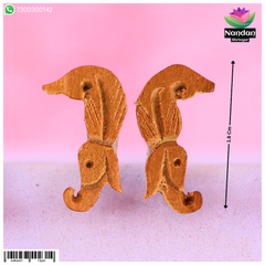 Chandan Makrakrit Kundal - Size 3 For 4 No. Swaroop