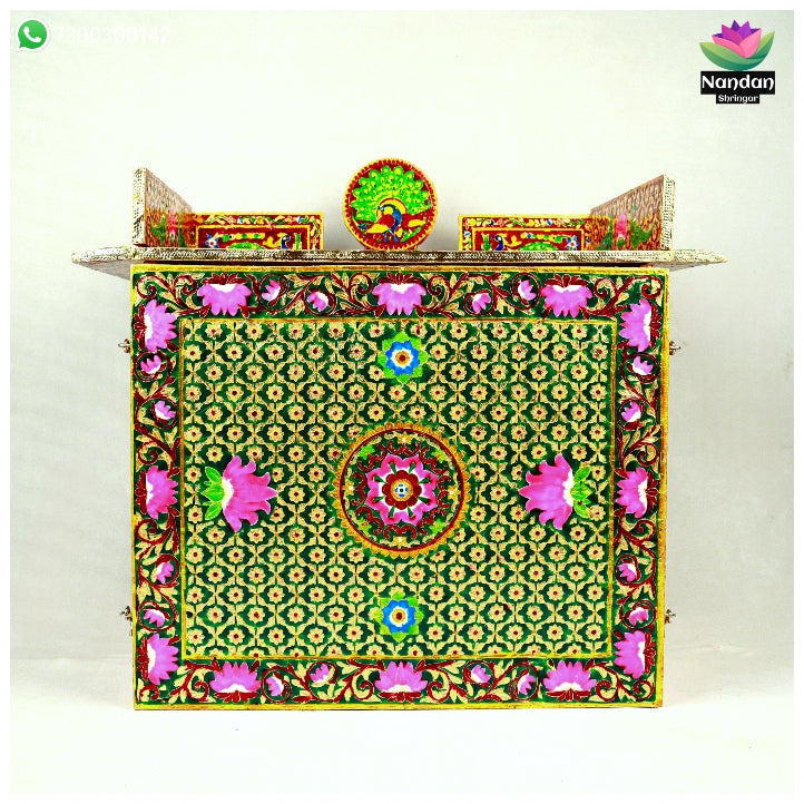 Meenakari Bangla - Reversible  Side 1 - Laal Side 2 - Hara ( 20 Inch )