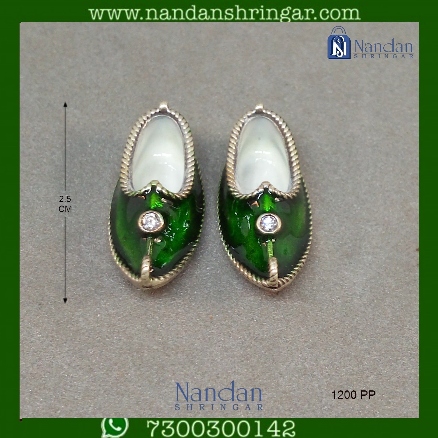 Fine silver Mojadi by Utsav Arts, featuring intricate design and craftsmanship, showcased on a neutral background.
