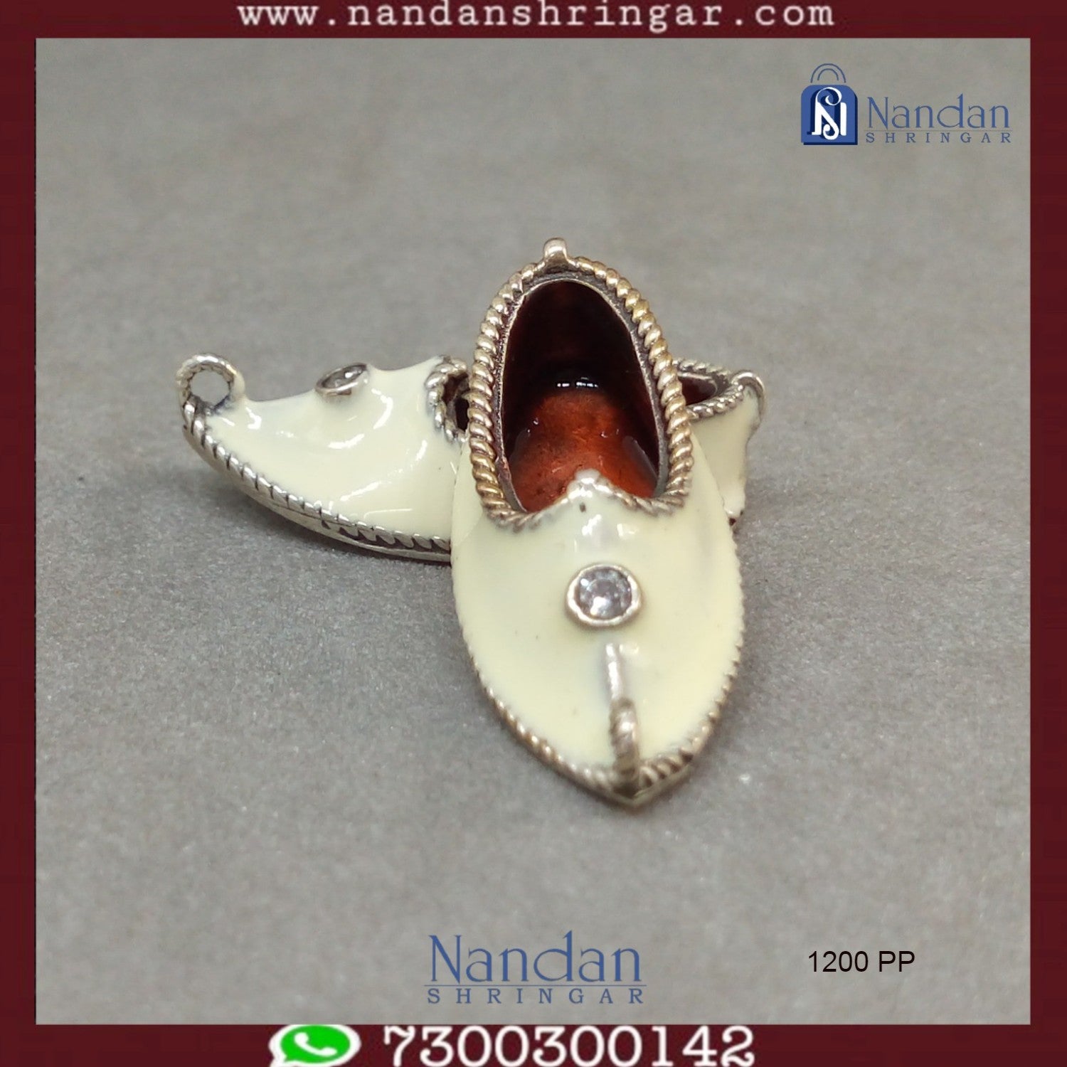 Fine silver Mojadi by Utsav Arts, featuring intricate designs with a traditional look, perfect for ethnic wear.